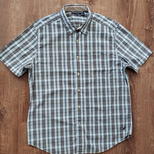 Nautica	Short Sleeve	Shirt Blue, Tan, White	Size L
